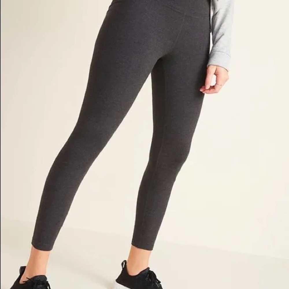 old navy high waisted balance 7/8 dark grey xxl NWT